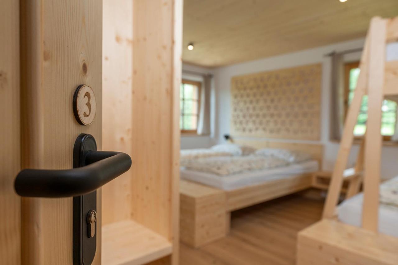 Planinska Koca Na Uskovnici Hotell Srednja Vas v Bohinju Exteriör bild