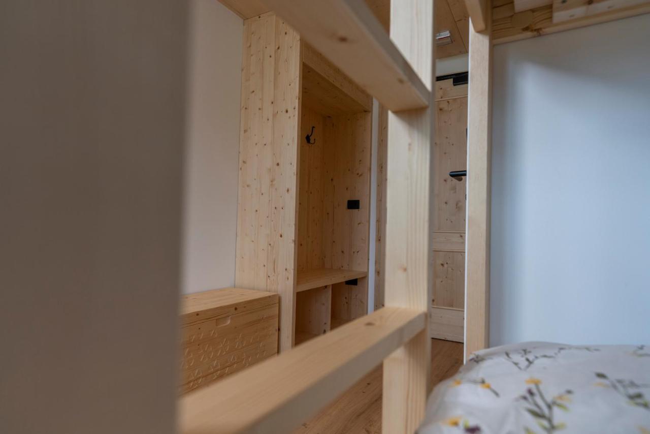 Planinska Koca Na Uskovnici Hotell Srednja Vas v Bohinju Exteriör bild
