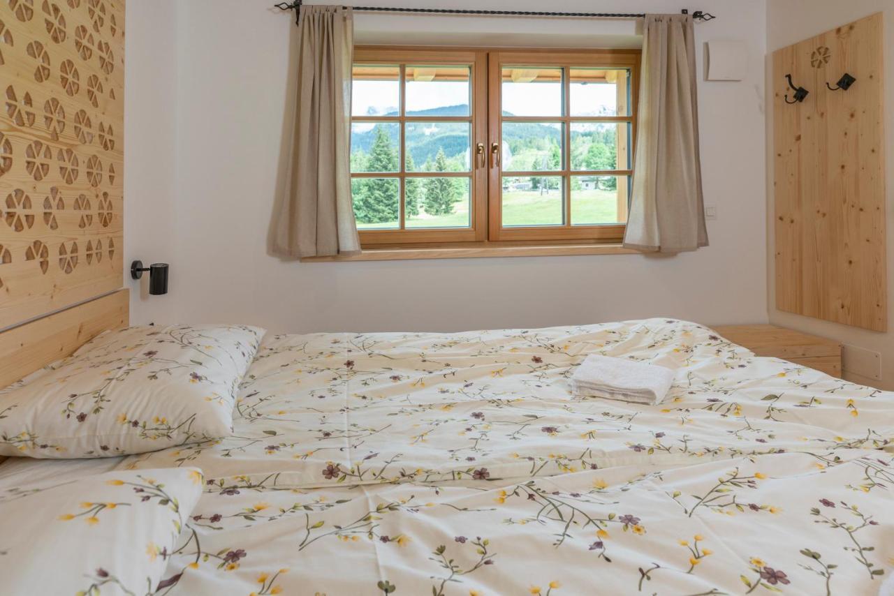 Planinska Koca Na Uskovnici Hotell Srednja Vas v Bohinju Exteriör bild