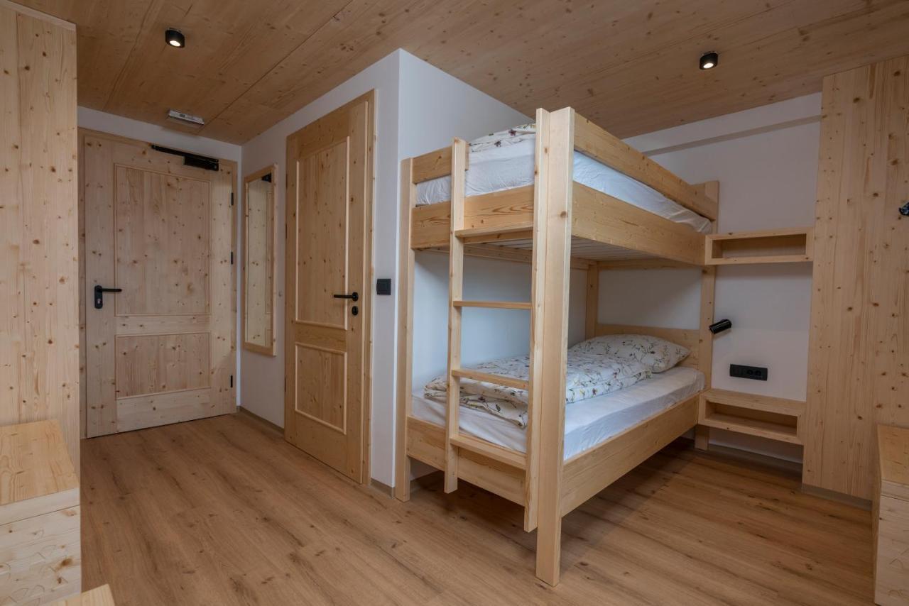 Planinska Koca Na Uskovnici Hotell Srednja Vas v Bohinju Exteriör bild