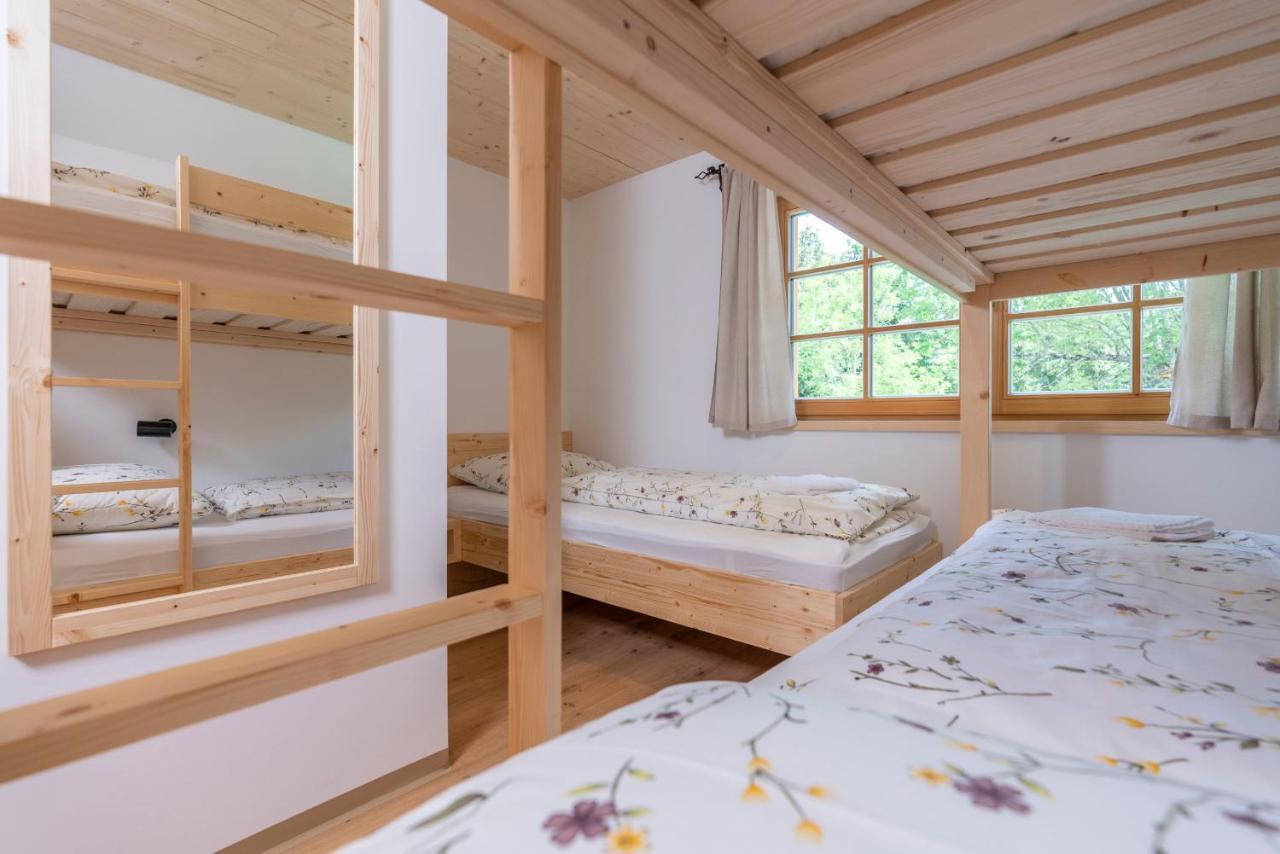 Planinska Koca Na Uskovnici Hotell Srednja Vas v Bohinju Exteriör bild