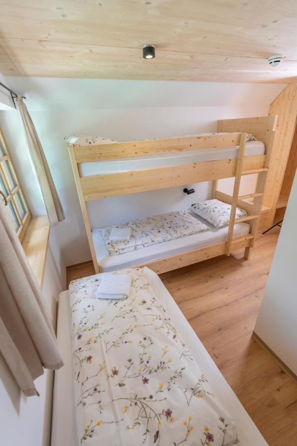 Planinska Koca Na Uskovnici Hotell Srednja Vas v Bohinju Exteriör bild