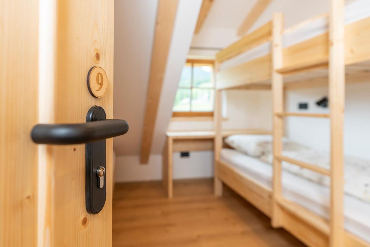 Planinska Koca Na Uskovnici Hotell Srednja Vas v Bohinju Exteriör bild